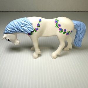 Playmobil Unicorn, White with Blue Hair, Flower Garland